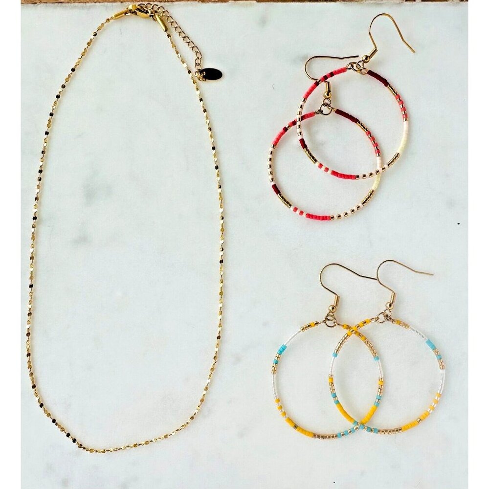 Jewelry SET Waterproof Jewelry Bundle Dainty Gold Sparkle Chain & Beaded Hoops